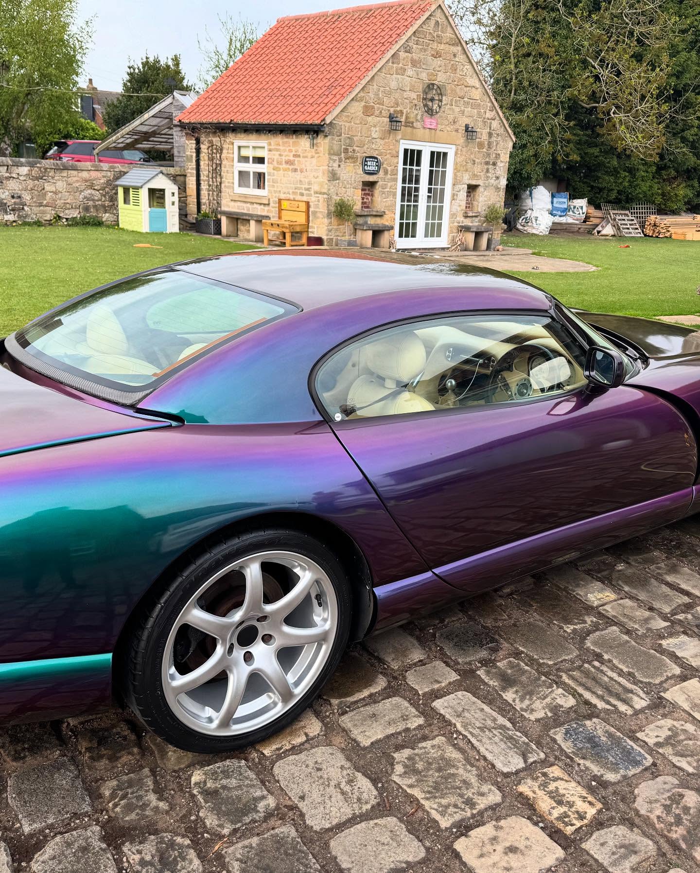 car exterior detailing services